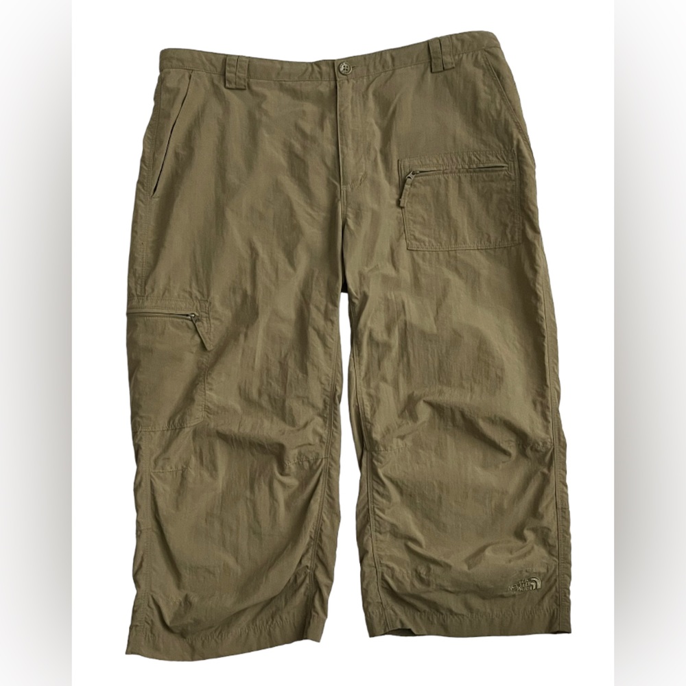 The North Face Women's 8 Capri Pants 100% Nylon Stowable Hiking Camping Brown
